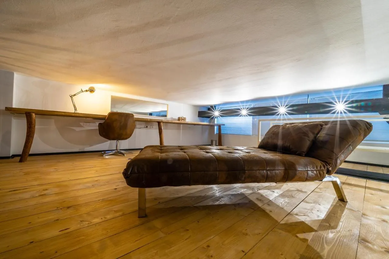 Perego Industrial Design Loft - Cenisio, Sempione Mm5 Apartment Milan
