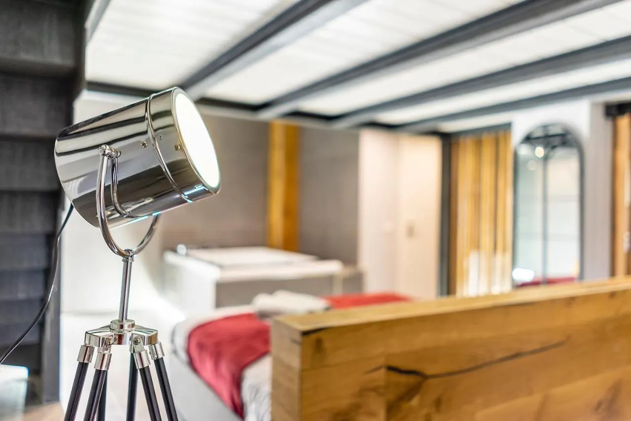 Perego Industrial Design Loft - Cenisio, Sempione Mm5 Apartment Milan Italy